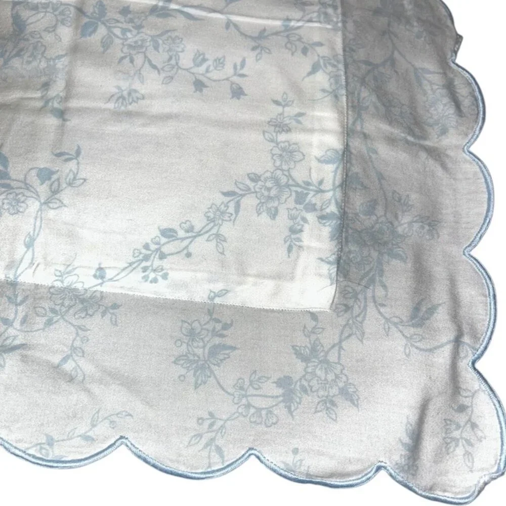 Schweitzer Linens Italy ONE blue white floral embroidered scallop hem Euro Sham